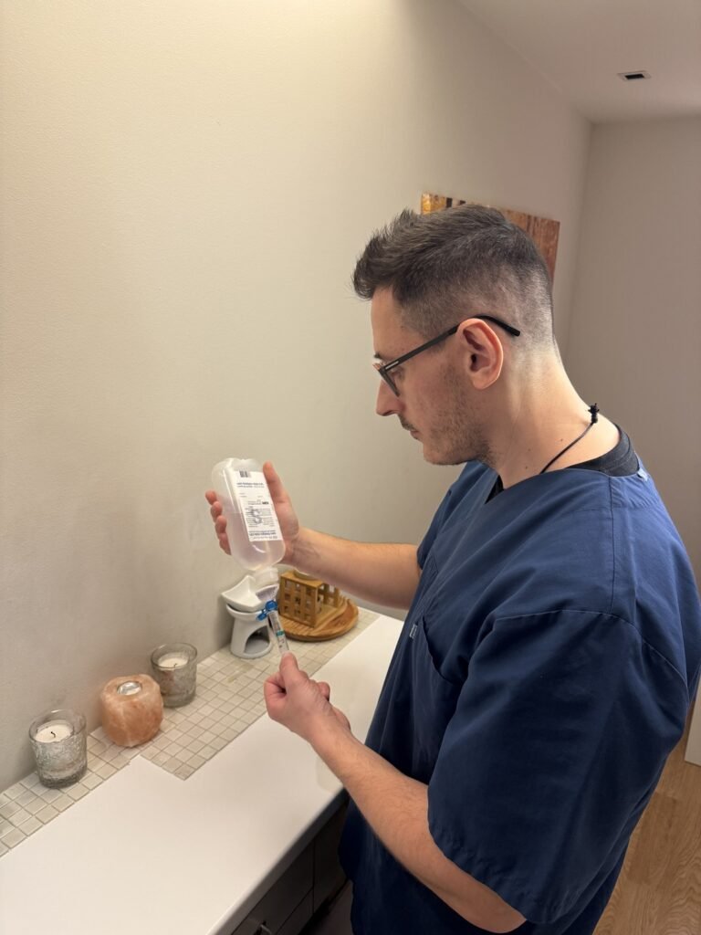 Preparación de Procaína para una sesión de Terapia Neural en Barcelona.